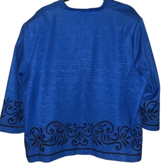 NEW Silk Land Blue Blazer Women's 3X Open Front 100% Silk Black Embroidered Trim - Picture 2 of 10